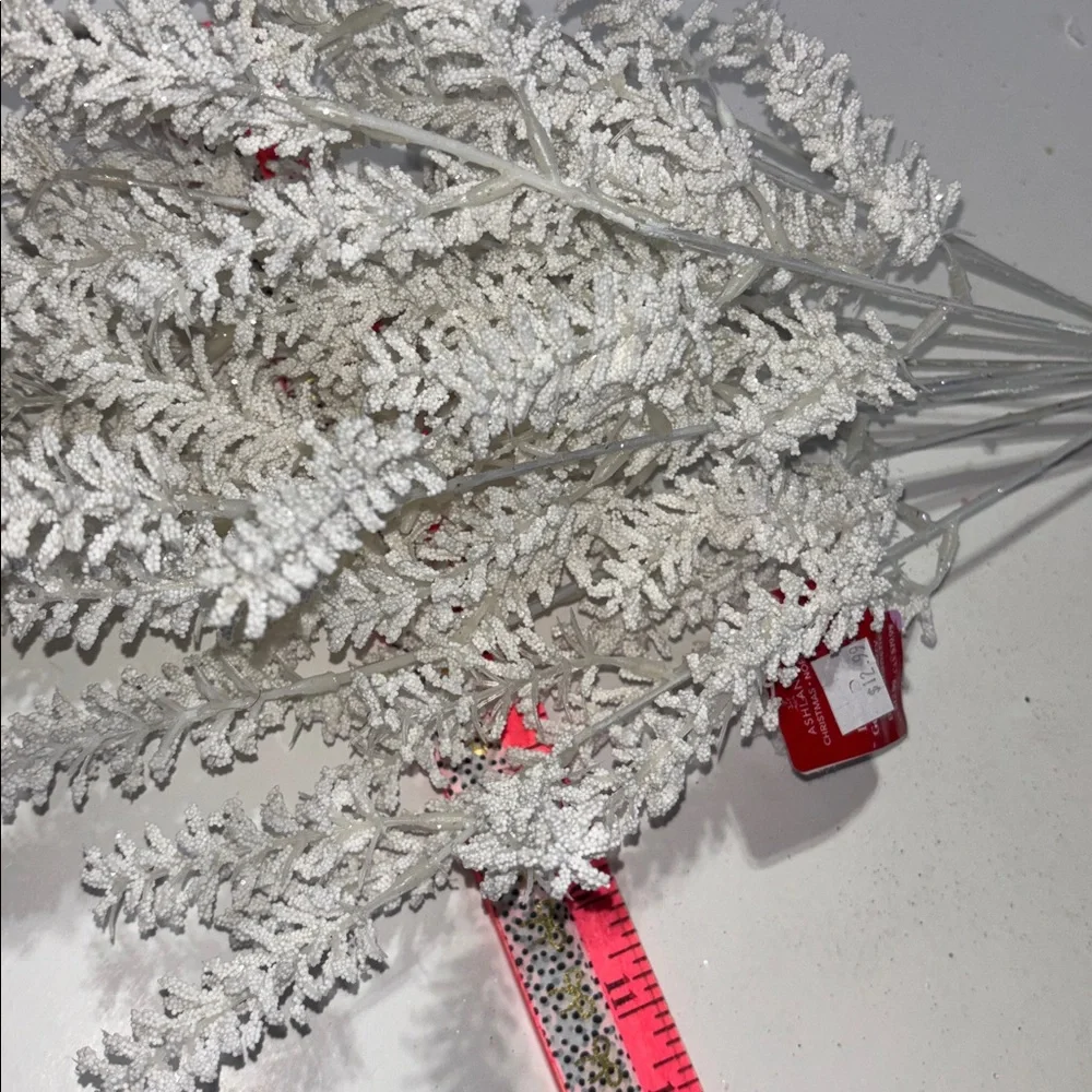 Snowy White Faux Fern Spray White Glitter Pine Branches White Tree Filler NWT